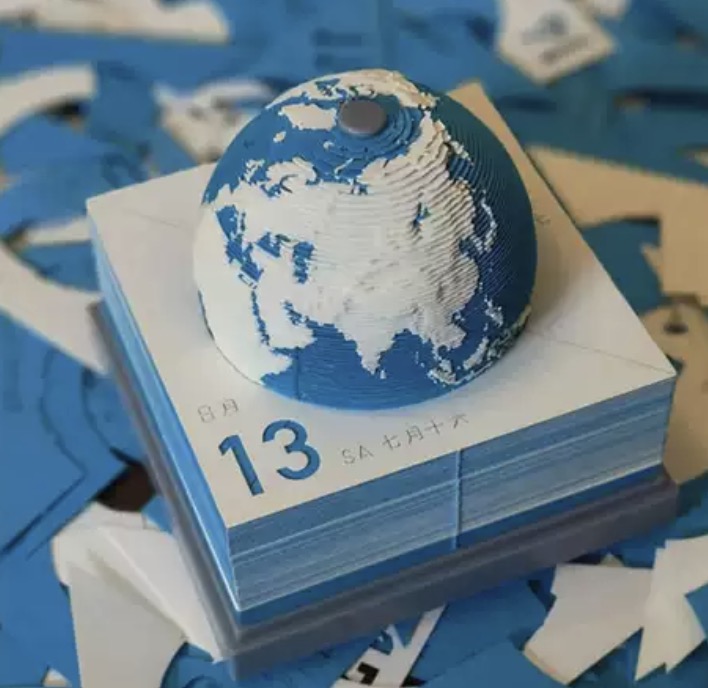 纸雕日历中的秘密